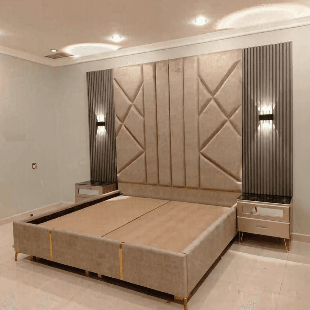 Queen Size Hydraulic Storage Bed